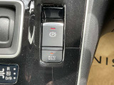 オートブレーキホールド ペダルを踏み続けることによる足の疲れを緩和します。
