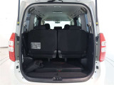 広々としたラゲージスペースを備えています。大きなものや長さのある荷物もしっかりと積み込めます。