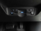 ETCを装備しています。高速道路の料金が後払いなので、料金所で止まることが無く、ノンストップでスイスイ進めます。
