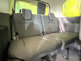 3列目シートはもちろん状態良好☆大人でもゆったりと座って頂けますので、大人数でのお出かけもラクラクです♪ご家族で、気の知れた仲間で、ドライブに行くのが楽しみですね♪