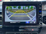 バックでの駐車が苦手な方や運転にあまり自信のない方でも後方の視界をしっかりサポート。安心して車庫入れが出来るバックカメラを装備しています!
