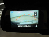バックガイドモニター (パーキングセンサー付き)