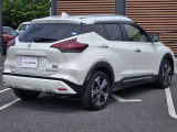 全車、内外装はプロのクリーニング施工済み。その他ボディコーティングガードコスメSP、CPCペイントシーラント施工なども、是非ご相談ください。