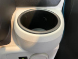 機能、内装・外装の状態、走行距離、修復歴の有無など、細部まで徹底して検査しています!
