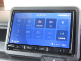 ナビゲーションはパイオニア8インチメモリーナビ(AVIC-RC812)を装着しております。AM、FM、CD、DVD再生、Bluetooth、フルセグTVがご使用いただけます