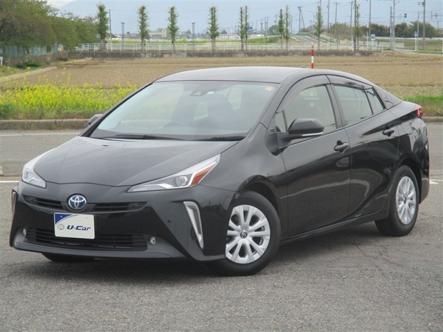 プリウス 1.8 S セーフティ プラスII E-Four 4WD 