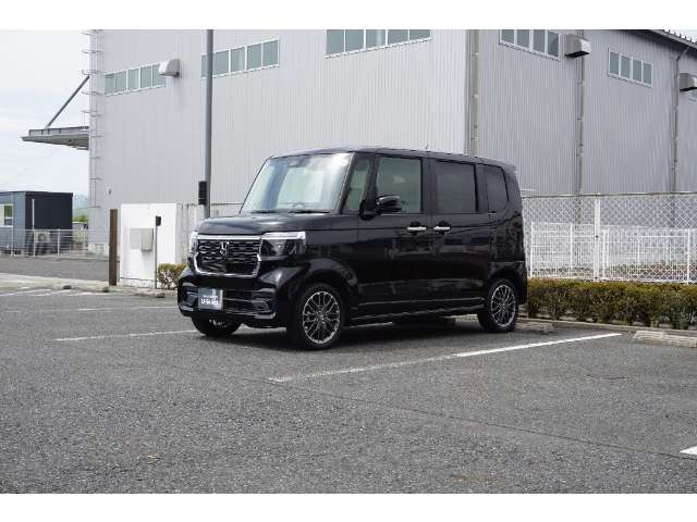 ホンダ N-BOXカスタム 