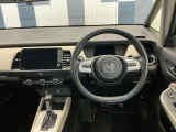 運転しやすいインパネ周りです!見やすいレイアウトで快適なドライブをサポートします!