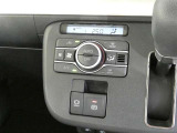オートエアコン装備です。オートで空調を行ってくれるので車内は、とっても快適!だからドライブもさらに楽しい!