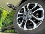 【純正16インチアルミホイール】外観にマッチした純正アルミホイールを装着しております。各種社外アルミホイールや、スタッドレスタイヤも取扱いしております。是非ご相談ください♪