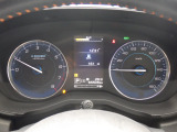 視認性の良いメーターで、運転中も情報がひと目で確認できて安心。見やすさにこだわったデザインで、毎日のドライブがもっと快適に☆