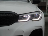 LEDヘッドライト装備です。かなり明るく夜間の視界が開けます。見た目もクールです!