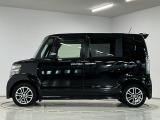 【オプション多数】大好評ボディーへのガラスコーティング施工承ります☆ご納車でキレイなのは当たり前♪その後のお手入れは水洗いでOK!いかに良い状態を保つかがカギ☆純正や社外パーツ等も取り寄せ・取付可能☆