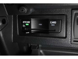 すっきりとインストールされた純正ビルトインETC。見た目もさることながら実用性も充分です。