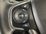 ステアリングリモコンは、運転中でも簡単に音量調整やチャンネル変更もできます!わき見運転防止にもつながるので安心です♪