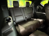3列目シートはもちろん状態良好☆大人でもゆったりと座って頂けますので、大人数でのお出かけもラクラクです♪ご家族で、気の知れた仲間で、ドライブに行くのが楽しみですね♪