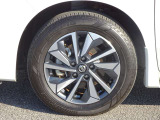 【タイヤ】 【純正16インチアルミホイール】《195/60R16》専用のアルミなのでお車のイメージぴったりですね!