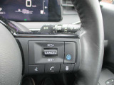 話題の運転支援装置プロパイロットが搭載されてます