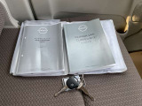 取扱説明書・メンテナンスノート(保証書)・スペアキー揃ってます。
