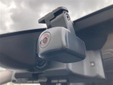 【 ドライブレコーダー 】運転中の記録を残します。事故などを起こした起こされた時の証拠を残します。