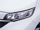 【ヘッドライト】省電力で長寿命の明るく運転しやすいLEDヘッドランプです。明るく照らすので暗い夜道からお客様を守ってくれます。お近くのホンダカーズ総社までお越しください。