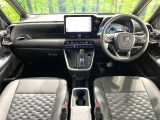 ヴォクシー 1.8 ハイブリッド S-Z 