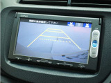 ◆バックカメラ◆リバースにするだけで映ります、後方の安全確認や、狭い駐車場での車庫入れ、雨の日や夜間など視界の悪い時に便利です!安全にバックする為には欠かせない装備です。