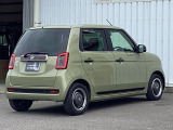 バックカメラが付いているのでバックでの車庫入れも安心です。