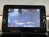 前方の映像だけでなく、車内から後方の映像もばっちり記録します