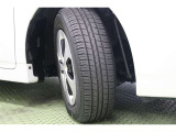 タイヤサイズ 195/65R15。