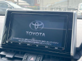 【大画面ナビ】人気の大型9インチナビを装備。存在感のある大画面はインパクト大!ナビ利用時のマップ表示は見やすく、テレビやDVDは臨場感がアップ!いつものドライブがグッと楽しくなります♪