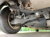 お車を安心してお乗りいただく為には、足回りの定期点検が欠かせません。サービスサポート(有償保証)では無料点検もご提供しており、安心のカーライフをお過ごしいただけるサポート体制が整っています。