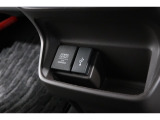 スマートフォンなどの音楽再生が可能なUSB接続ジャック装備車両です♪♪♪