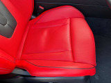 BMW Premium Selection 江戸川は、約20台の展示スペースがあり、常時新車拠店より厳選された認定中古車が続々と入庫しております。