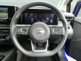 ちょうどいい大きさのハンドルです♪スイスイ運転できますよ♪