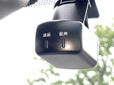 ドライブレコーダー装備です!もしもの時やあおり運転など、映像記録は証拠になるのであると安心ですね!