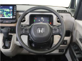 ◆Honda SENSING◆先進の安全運転支援機能で、さまざまなシーンで運転をサポート!システムが運転中のヒヤリハット回避を支援します。