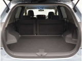 ラゲッジルームも広々です!何を積むかはアナタしだいです^^
