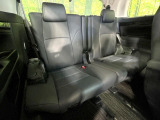 3列目シートはもちろん状態良好☆大人でもゆったりと座って頂けますので、大人数でのお出かけもラクラクです♪ご家族で、気の知れた仲間で、ドライブに行くのが楽しみですね♪