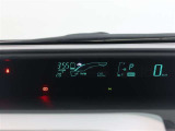 メーターはスッキリとしたデザインで、とても見やすく、安全運転のお役に立ちます。