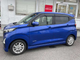 半年ごとの定期点検、車検整備をパックにした整備点検チケットも販売してます。エンジンオイル交換も含まれてます。