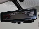 車両後方を映し出します・スマートルームミラー装備です。