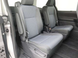 ゆとりある広々とした車内空間は、ドライブを始め買い物やレジャーなど、幅広く活躍します。一人でもみんなとでもお出かけを楽しみましょう!