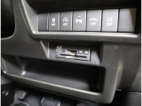 ETC車載器付き☆ セットアップ作業もご依頼いただければご納車までに行います!納車当日から有料道路をご利用いただけます♪