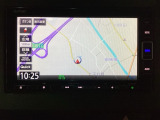 ナビゲーションはフルセグTV、インターナビ対応のGathers純正メモリーナビを搭載しています。Bluetoothオーディオ機能がありますので、スマートフォンなどの音楽も再生できます。