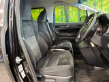 運転席シート廻りは使用感も少なく、良好な状態となっています。丁寧に使われていたことがよくわかりますね。です。