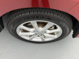 実用的な軽く腐食しにくいアルミホイールを装着!【155/65R14】。