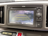 バックも安心のバックカメラ付いています。バックカメラがあると、いつでも安全にバックできますね。死角も減ります。