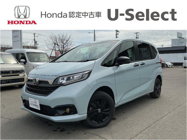 フリード 1.5 ハイブリッド G ブラックスタイル 4WD 