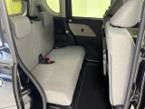 後部座席もキレイです♪